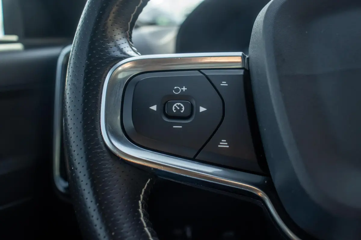 2.0 T4 R-Design, Orig. NL, Pano, Leder, Keyless