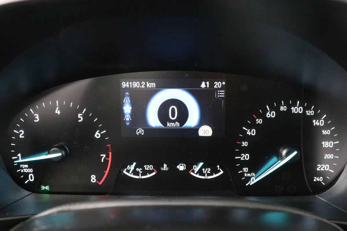 1.0 EcoBoost Active Business | Navigatie | Parkeersensoren | Keyless start | 17 Lichtmetalen velgen | Airco | Cruise Control