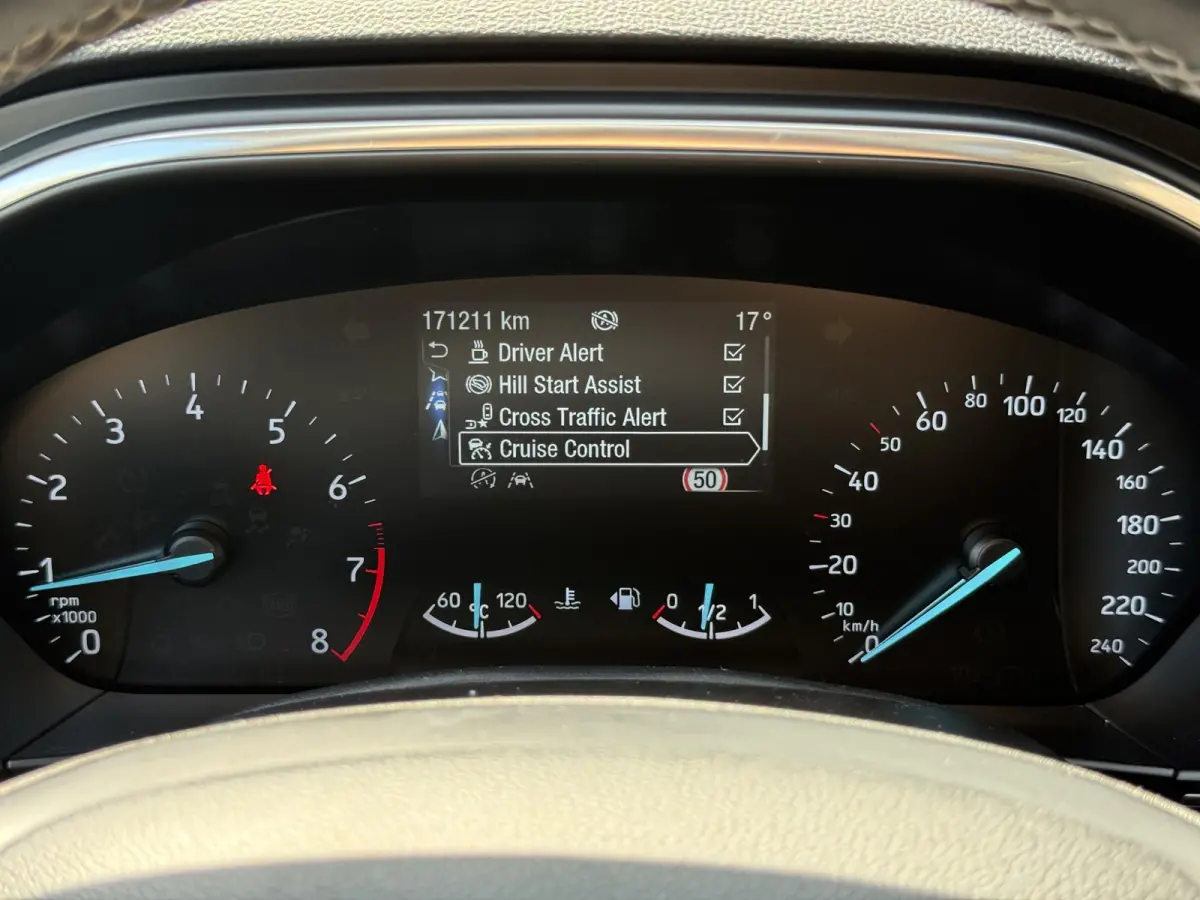 1.0 EcoBoost Titanium Business 2e Eigenaar|Pano|Stoel+stuurverw|Adap Cruise|Carplay|HUD|Dealer Onderhouden|Camera|Clima|PDC V+A|Trekhaak|LM velgen|Navi|Elek Ramen|N.A.P.|APK tot 07-2027