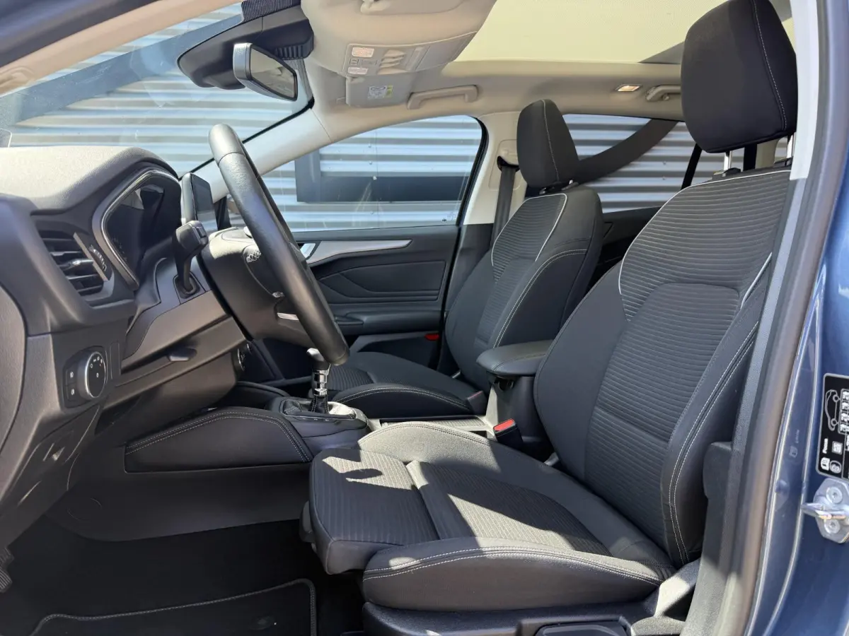 1.0 EcoBoost Titanium Business 2e Eigenaar|Pano|Stoel+stuurverw|Adap Cruise|Carplay|HUD|Dealer Onderhouden|Camera|Clima|PDC V+A|Trekhaak|LM velgen|Navi|Elek Ramen|N.A.P.|APK tot 07-2027