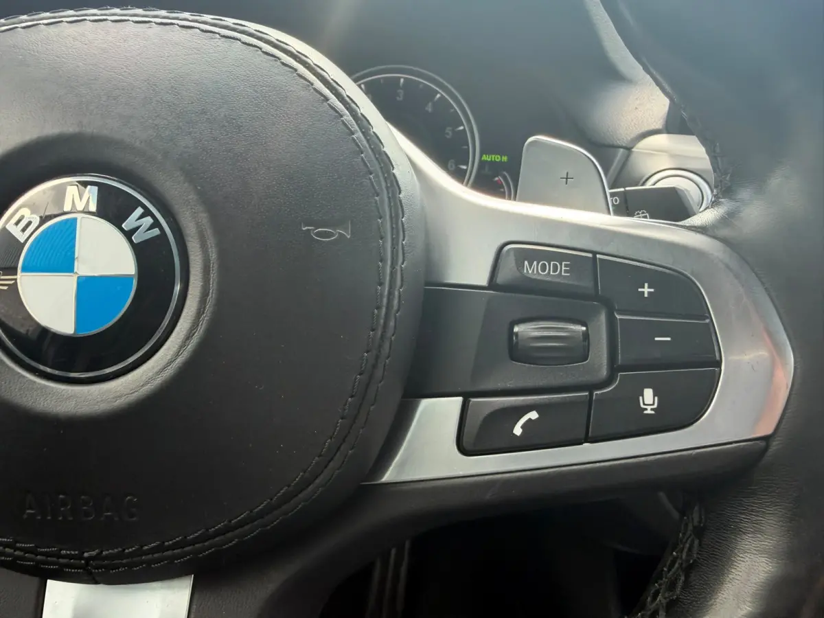 M40i xDrive High Executive |1E EIGENAAR|3/6/12 MND GARANTIE |  AUTOMAAT | LEDER | HEAD UP | M-PAKKET | 360 CAMERA |