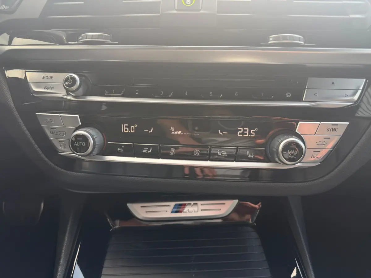 M40i xDrive High Executive |1E EIGENAAR|3/6/12 MND GARANTIE |  AUTOMAAT | LEDER | HEAD UP | M-PAKKET | 360 CAMERA |