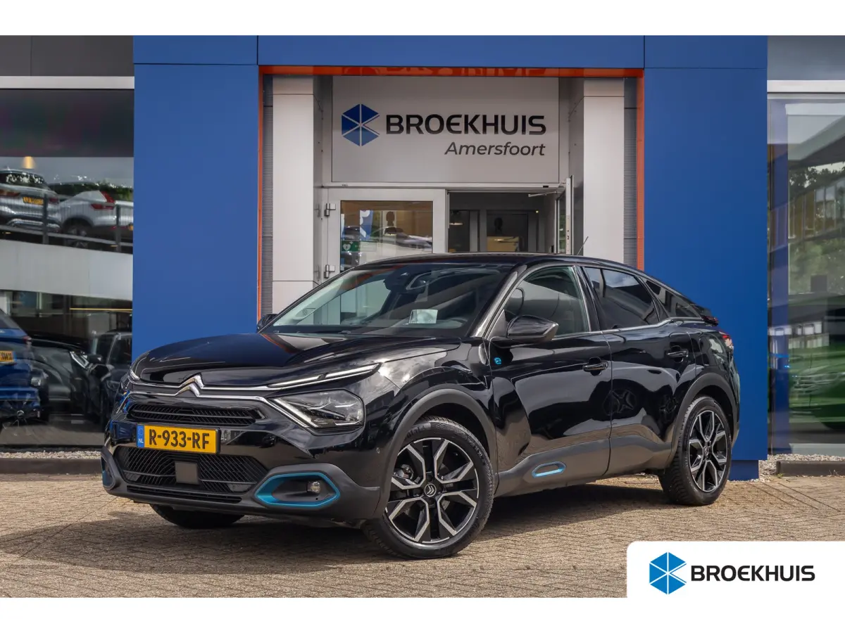 Shine 50 kWh | Cruise adaptief | 18'' | Head-up display | Lederen/stof bekleding | Digitaal dashboard | Camera | Achteruitrijcamera | Apple Carplay/Android Auto|telefoonintegratie premium | 