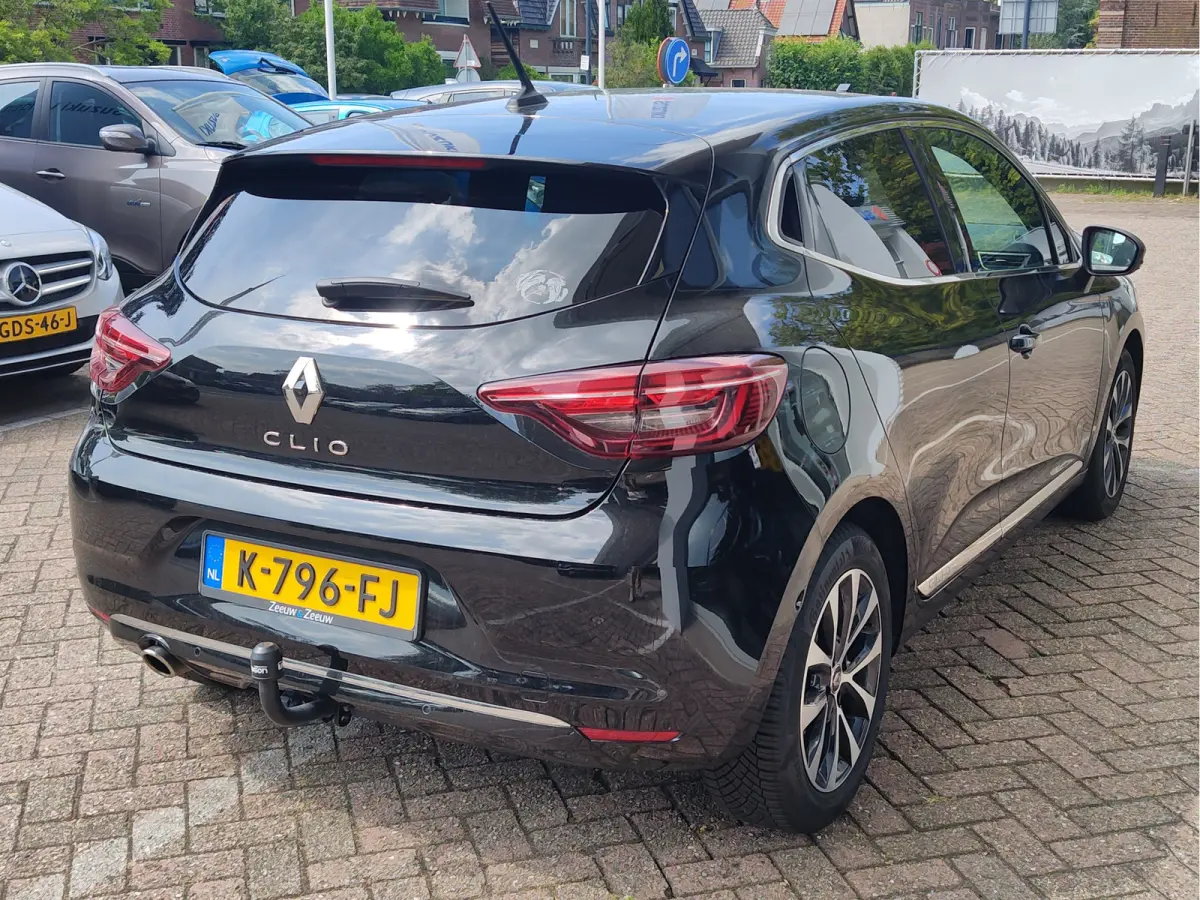 1.0 TCe INTENS AUTOMAAT Trekhaak | Cruise | Camera | Keyless
