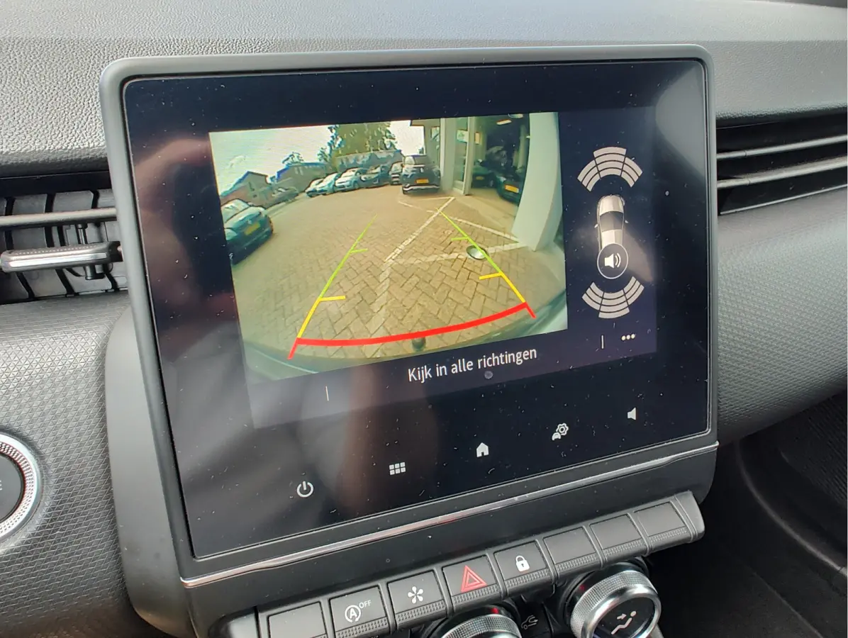 1.0 TCe INTENS AUTOMAAT Trekhaak | Cruise | Camera | Keyless