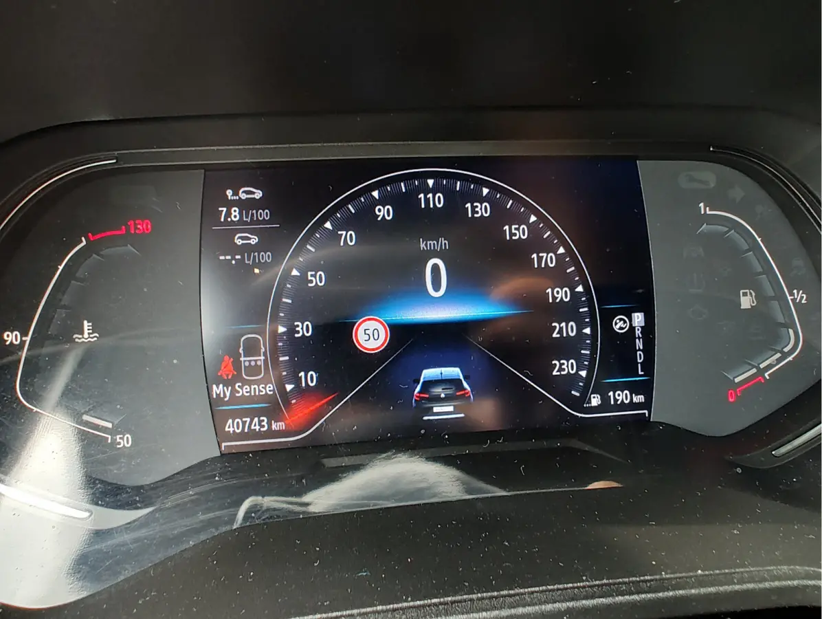 1.0 TCe INTENS AUTOMAAT Trekhaak | Cruise | Camera | Keyless