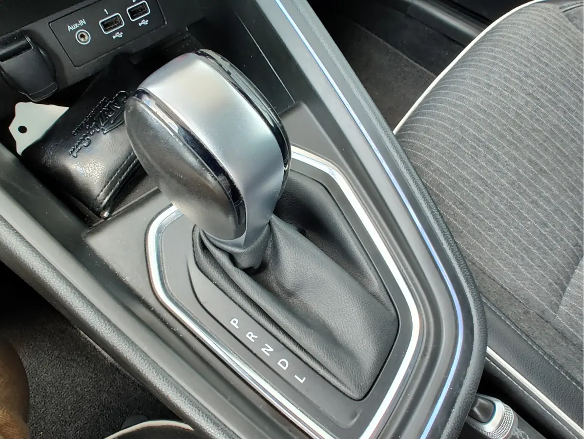 1.0 TCe INTENS AUTOMAAT Trekhaak | Cruise | Camera | Keyless