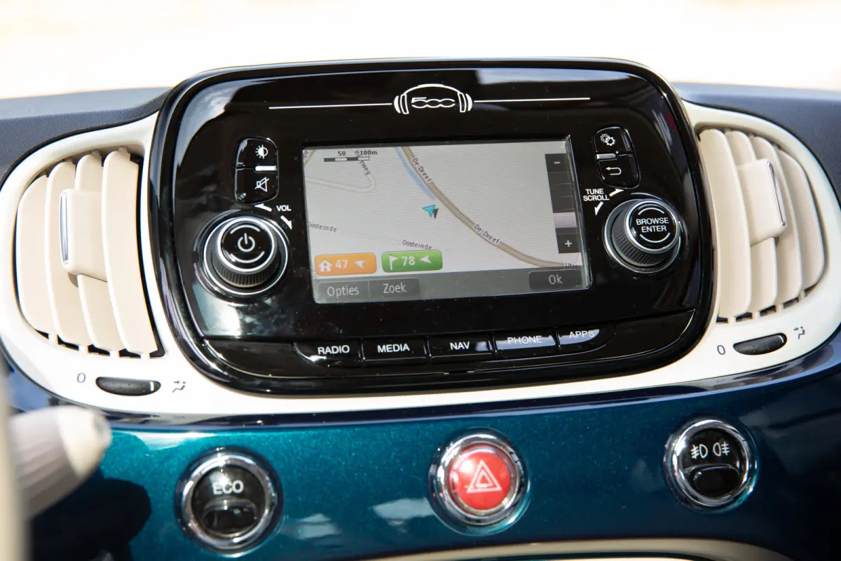 0.9 TwinAir Turbo Collezione , Panoramadak, Navigatie, Cruise control,