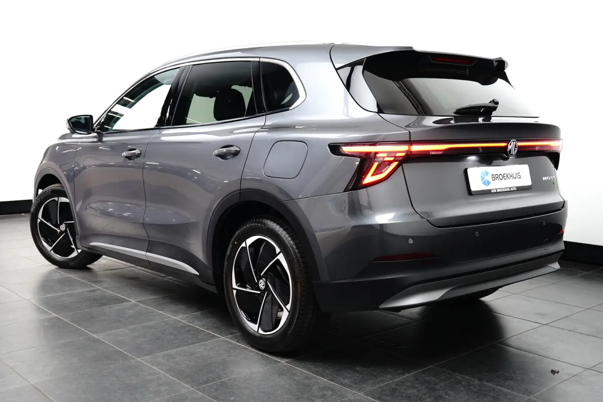 S5 EV 64 kWh Luxury | 360* Camera | 100% SOH | Adaptieve Cruise Control | Elektrische Achterklep | Warmtepomp | Stoel & Stuurverwarming |