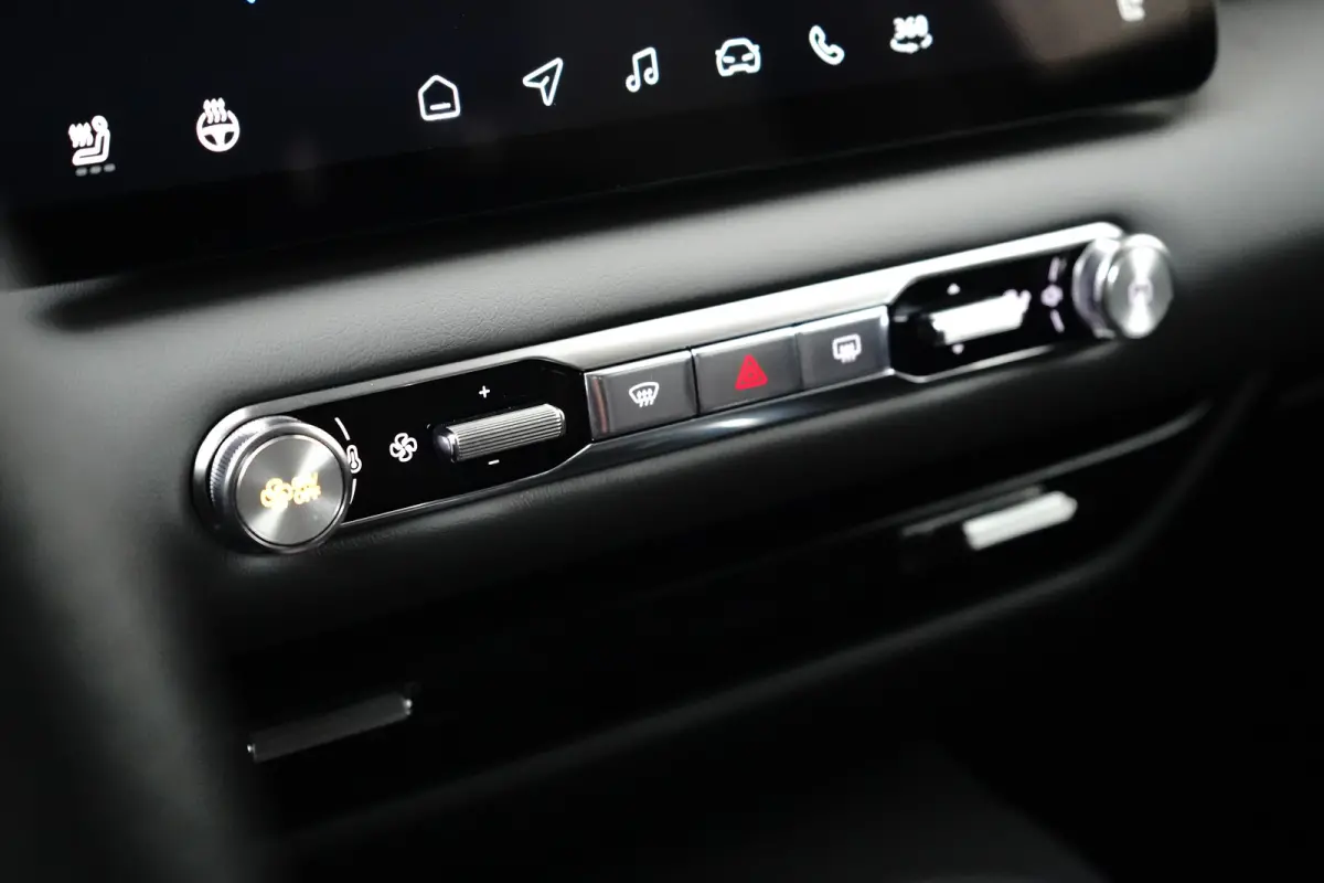 S5 EV 64 kWh Luxury | 360* Camera | 100% SOH | Adaptieve Cruise Control | Elektrische Achterklep | Warmtepomp | Stoel & Stuurverwarming |
