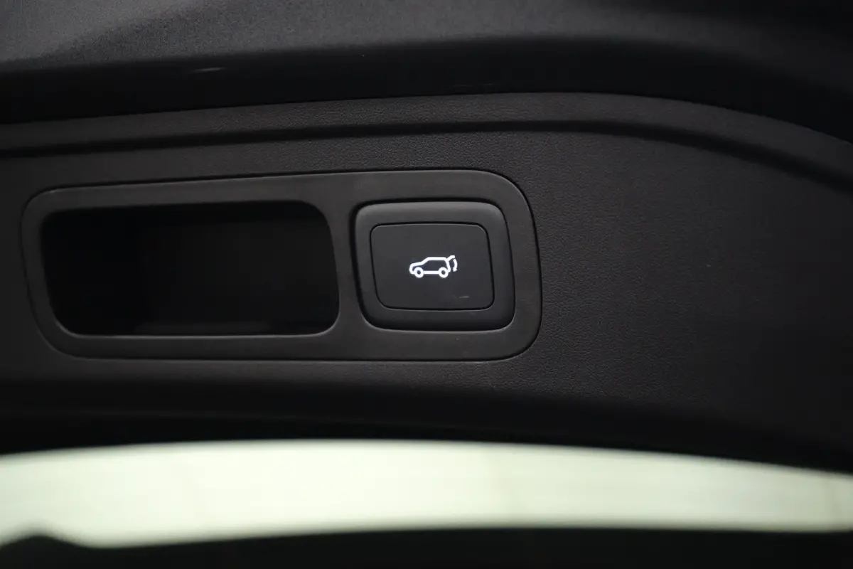 S5 EV 64 kWh Luxury | 360* Camera | 100% SOH | Adaptieve Cruise Control | Elektrische Achterklep | Warmtepomp | Stoel & Stuurverwarming |