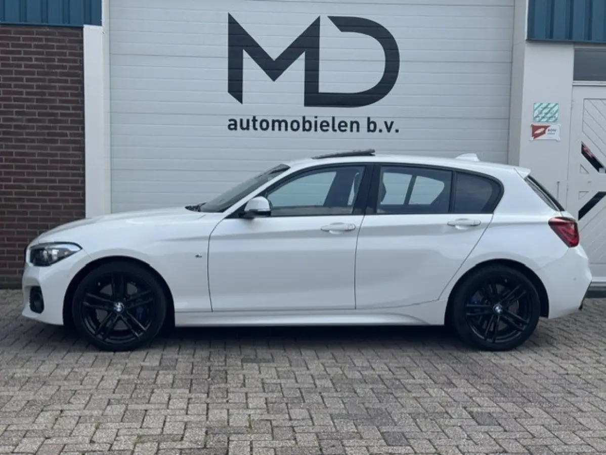 118i Edition M Sport - Schuifdak - LED - Leder - Harman Kardon