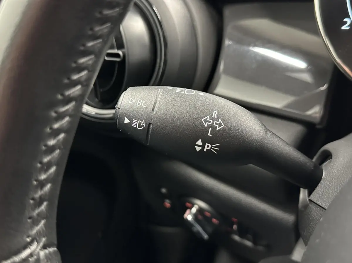 1.5 One Essential|Carplay|Camera|Cruise|Navi|