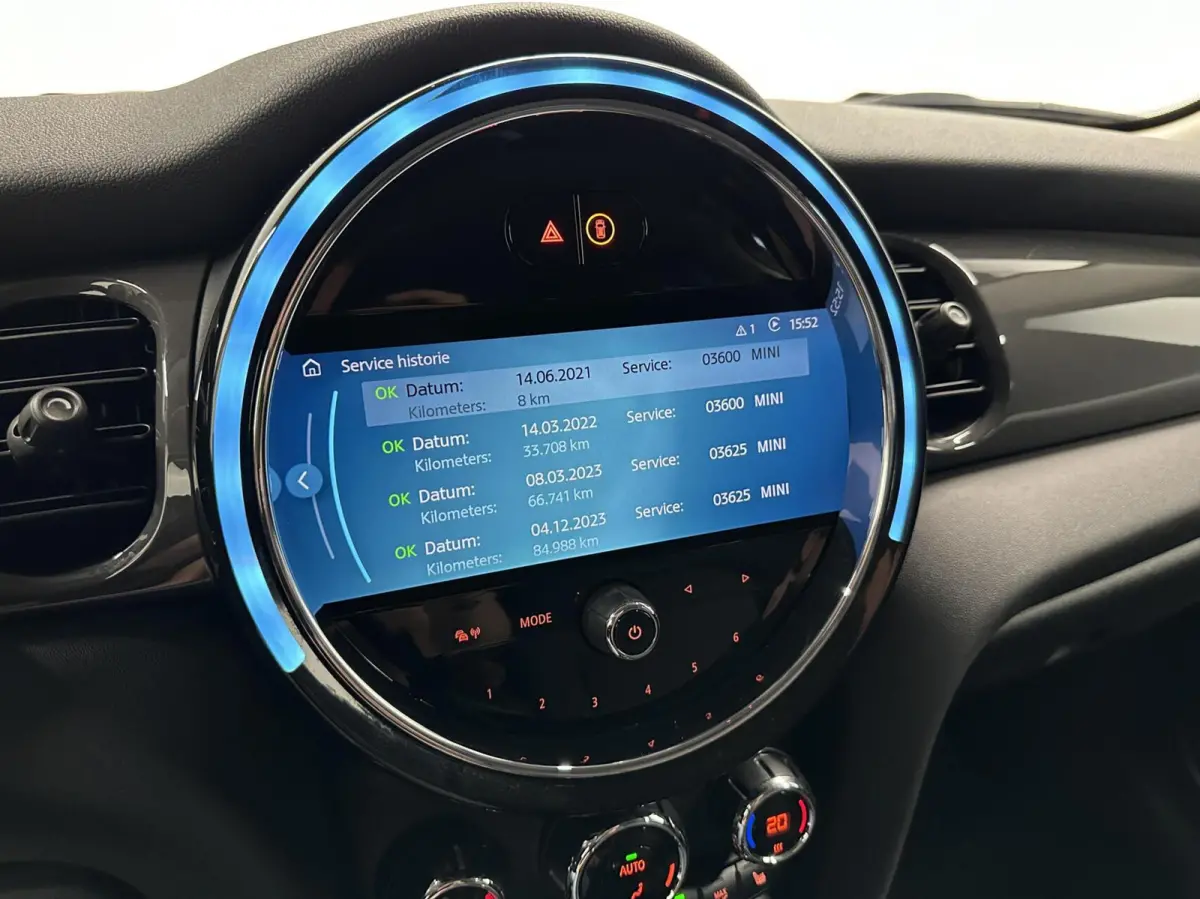 1.5 One Essential|Carplay|Camera|Cruise|Navi|