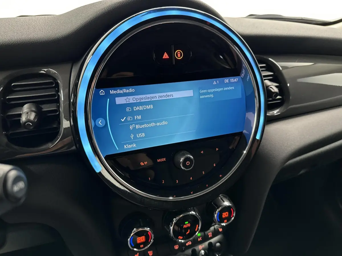 1.5 One Essential|Carplay|Camera|Cruise|Navi|
