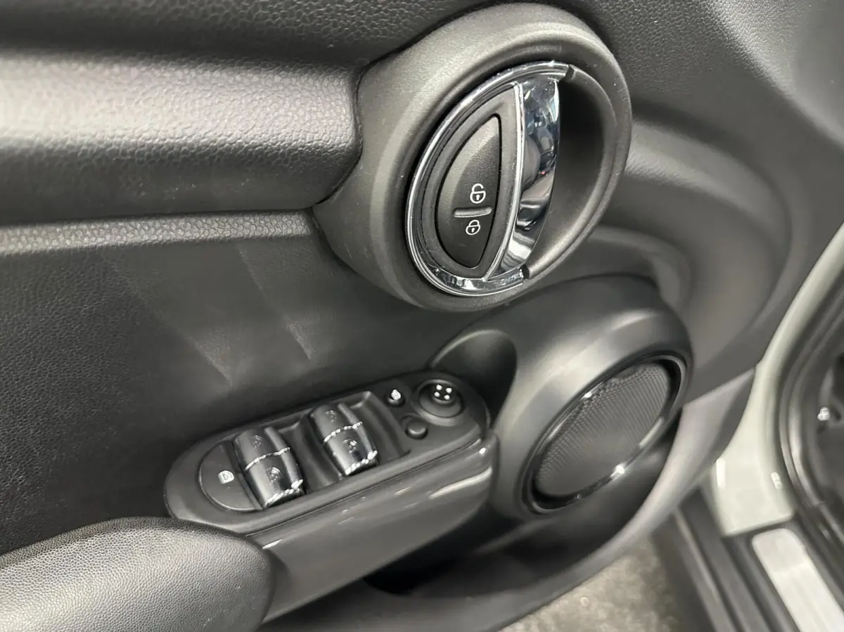 1.5 One Essential|Carplay|Camera|Cruise|Navi|