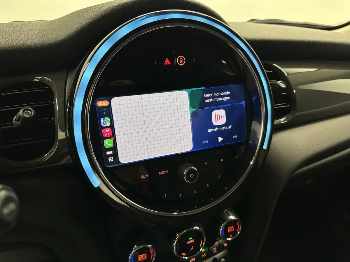 1.5 One Essential|Carplay|Camera|Cruise|Navi|
