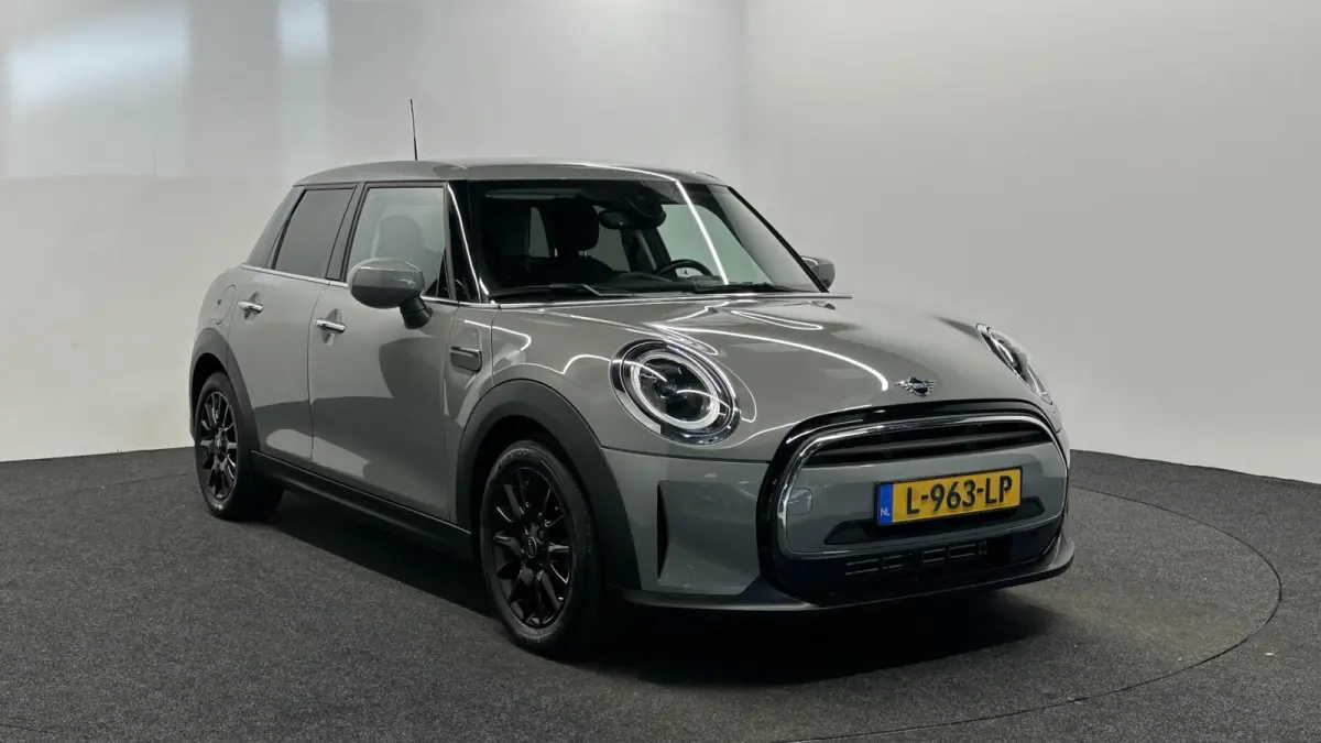 1.5 One Essential|Carplay|Camera|Cruise|Navi|