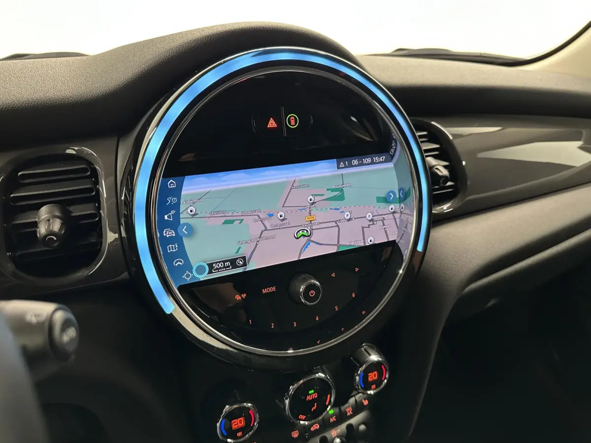 1.5 One Essential|Carplay|Camera|Cruise|Navi|