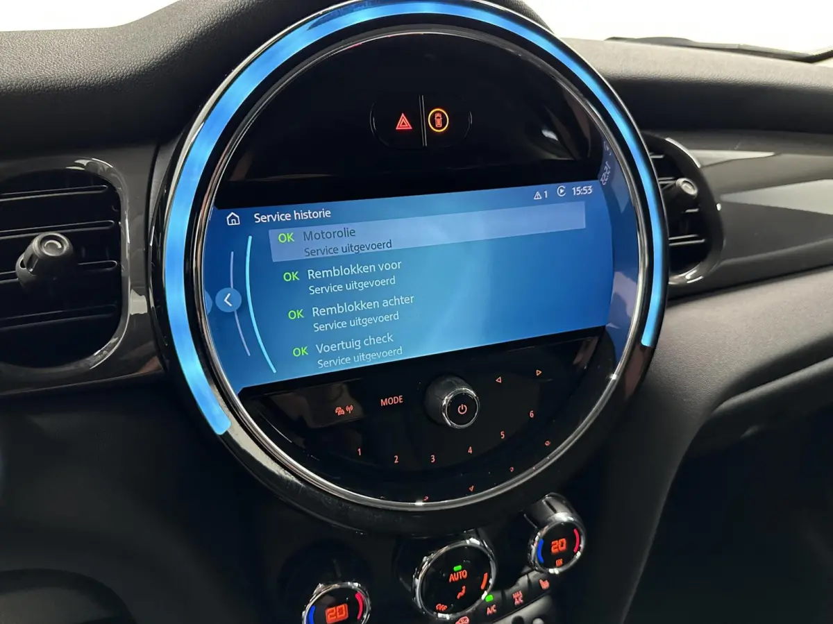 1.5 One Essential|Carplay|Camera|Cruise|Navi|