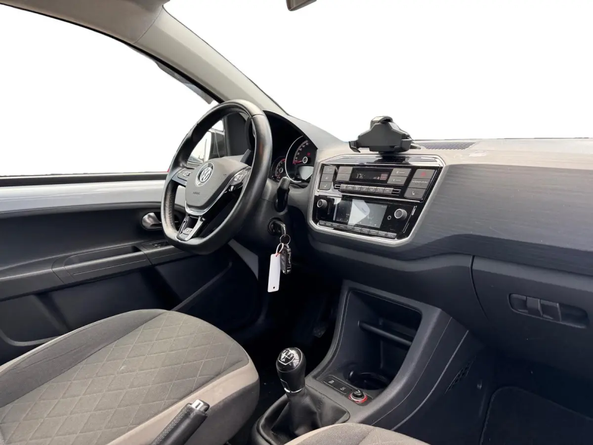 Up! 1.0 TSI BMT cross up! | Parkeercamera | Stoel + Stuurverwarming | Climate control | Bluetooth | Lm-velgen