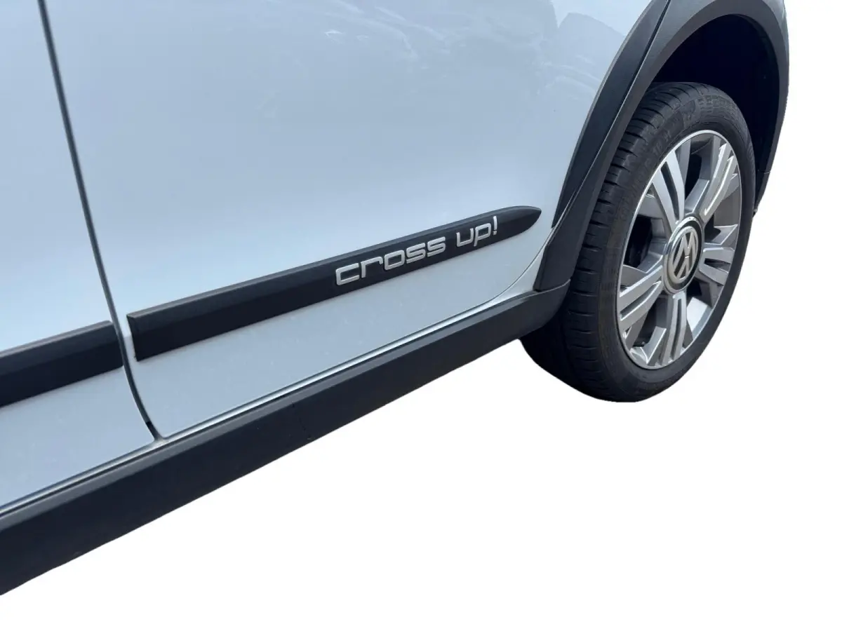 Up! 1.0 TSI BMT cross up! | Parkeercamera | Stoel + Stuurverwarming | Climate control | Bluetooth | Lm-velgen