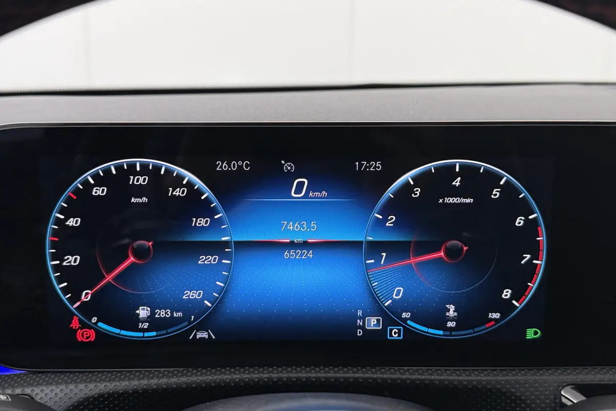 180 AMG Night-Pack Pano-Dak 18'LMV Carplay Sfeerverlichting