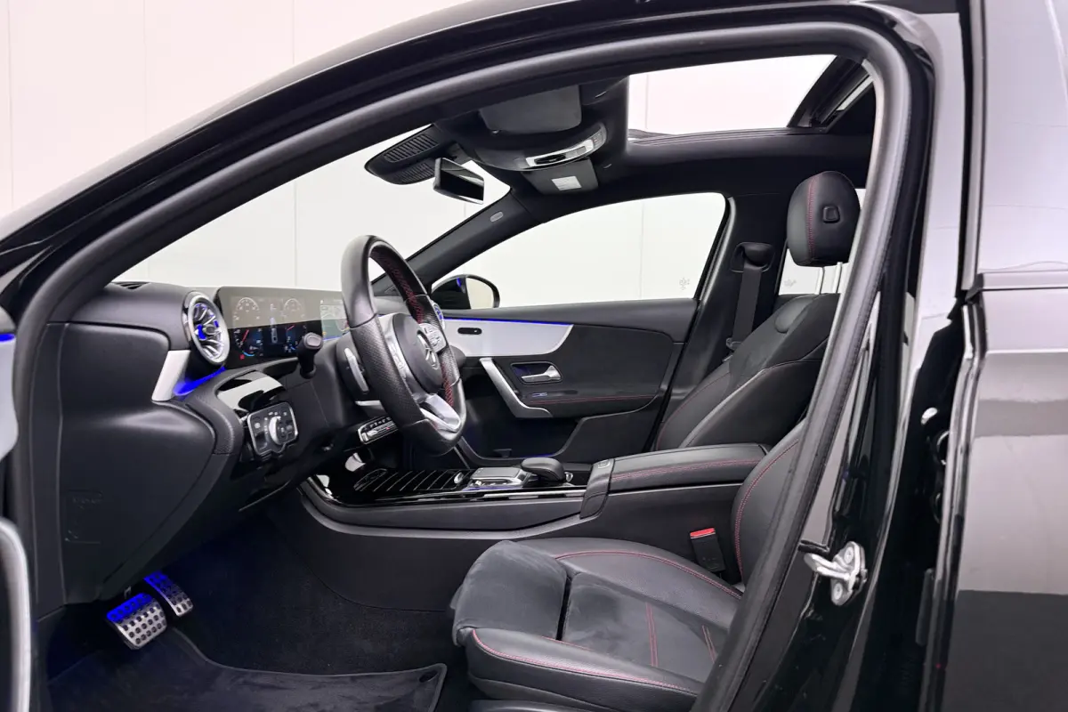 180 AMG Night-Pack Pano-Dak 18'LMV Carplay Sfeerverlichting