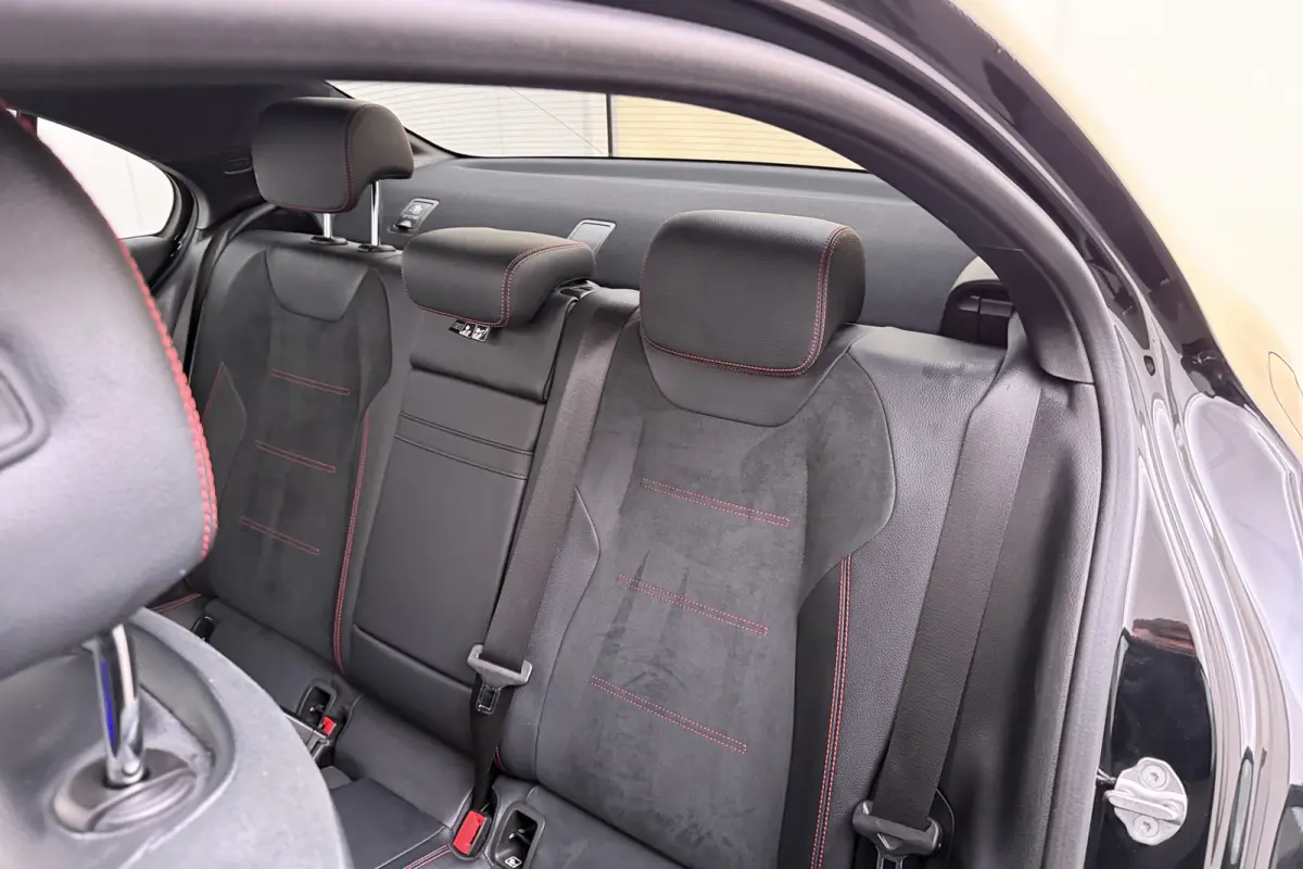 180 AMG Night-Pack Pano-Dak 18'LMV Carplay Sfeerverlichting