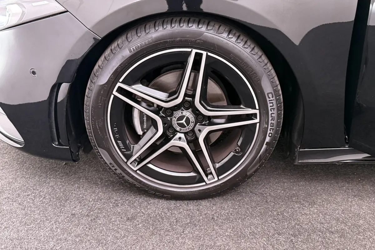 180 AMG Night-Pack Pano-Dak 18'LMV Carplay Sfeerverlichting