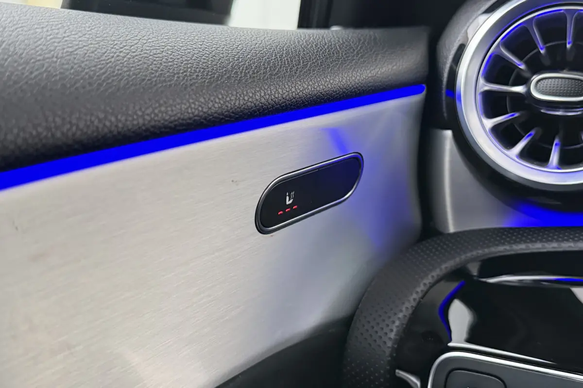 180 AMG Night-Pack Pano-Dak 18'LMV Carplay Sfeerverlichting