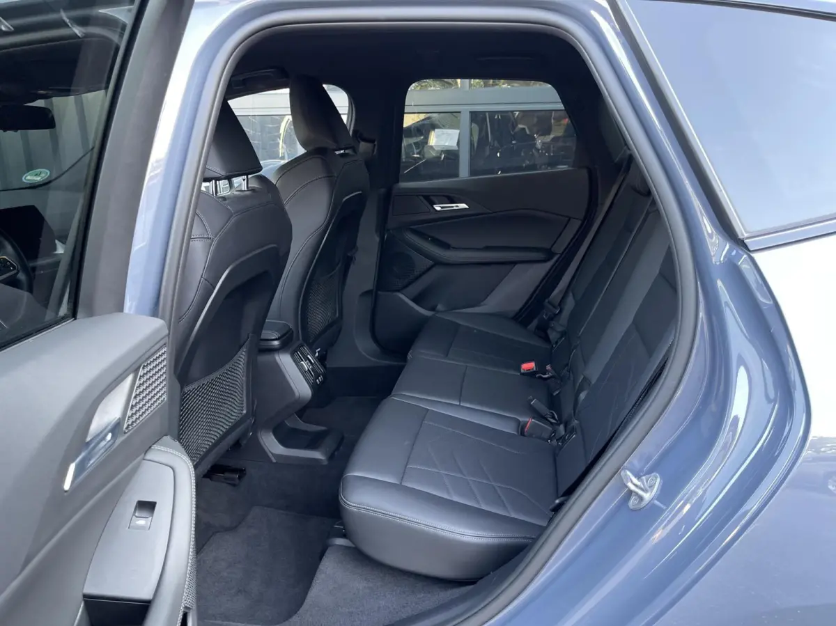 218i M-Pakket CAMERA|LEER|DODEHOEK|STOELVERWARMING|KEYLESS|LED KOPLAMPEN|CARPLAY|ELEKTRISCHE KOFFERKLEP