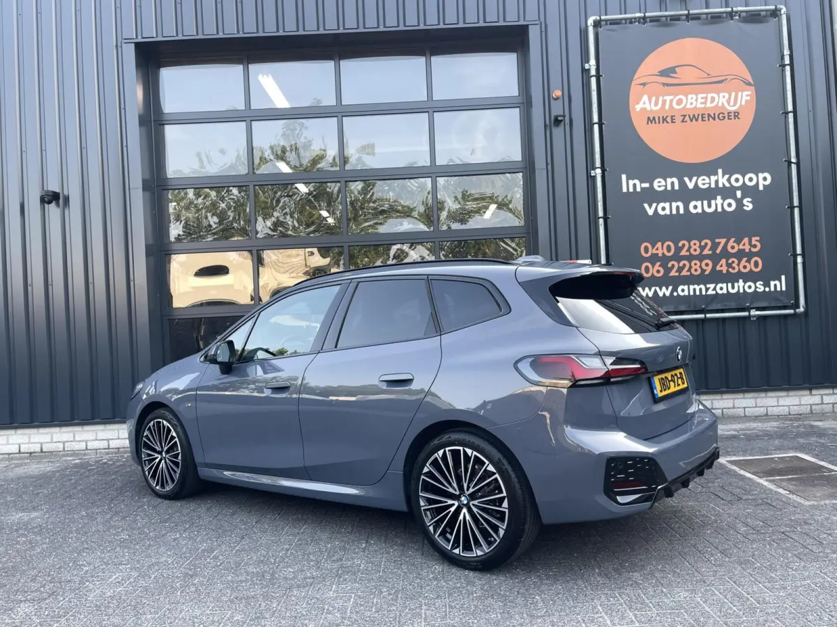218i M-Pakket CAMERA|LEER|DODEHOEK|STOELVERWARMING|KEYLESS|LED KOPLAMPEN|CARPLAY|ELEKTRISCHE KOFFERKLEP