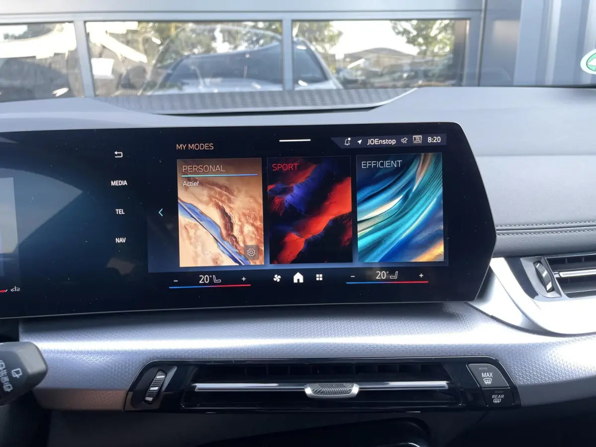 218i M-Pakket CAMERA|LEER|DODEHOEK|STOELVERWARMING|KEYLESS|LED KOPLAMPEN|CARPLAY|ELEKTRISCHE KOFFERKLEP