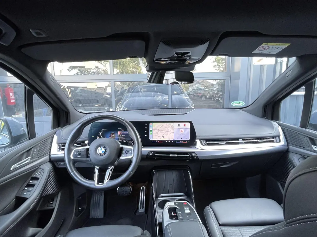 218i M-Pakket CAMERA|LEER|DODEHOEK|STOELVERWARMING|KEYLESS|LED KOPLAMPEN|CARPLAY|ELEKTRISCHE KOFFERKLEP
