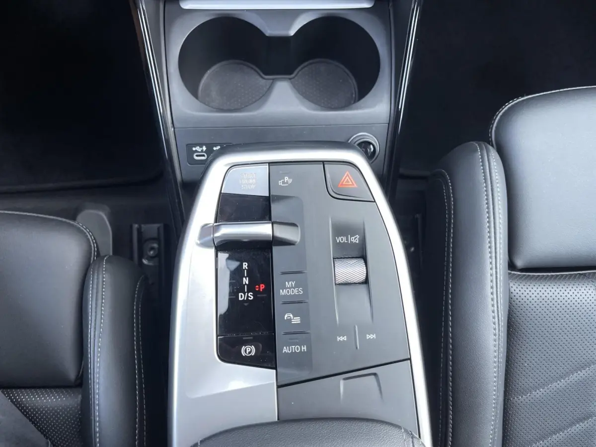 218i M-Pakket CAMERA|LEER|DODEHOEK|STOELVERWARMING|KEYLESS|LED KOPLAMPEN|CARPLAY|ELEKTRISCHE KOFFERKLEP