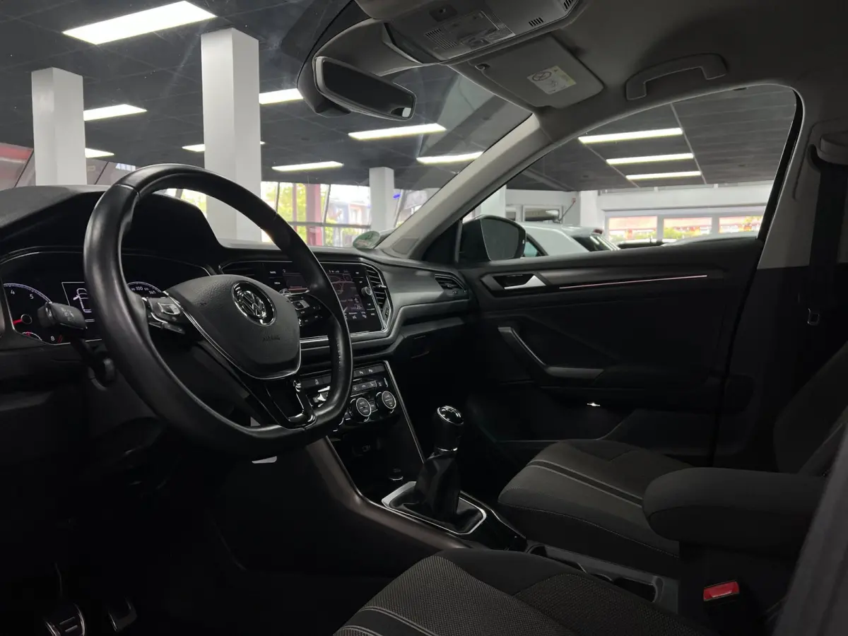 1.0 TSI | ACC | PDC | Camera | Elektr.koffer