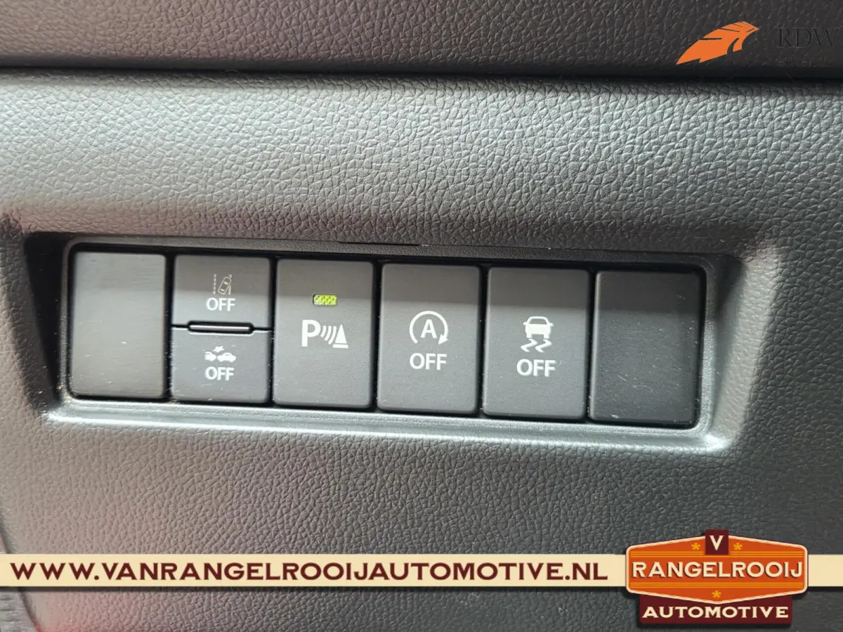 1.2 Select Smart Hybrid, airco, ACC, LED kopl., camera