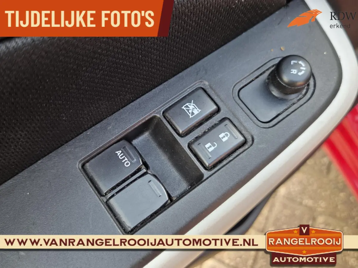 1.2 Select Smart Hybrid, airco, ACC, LED kopl., camera