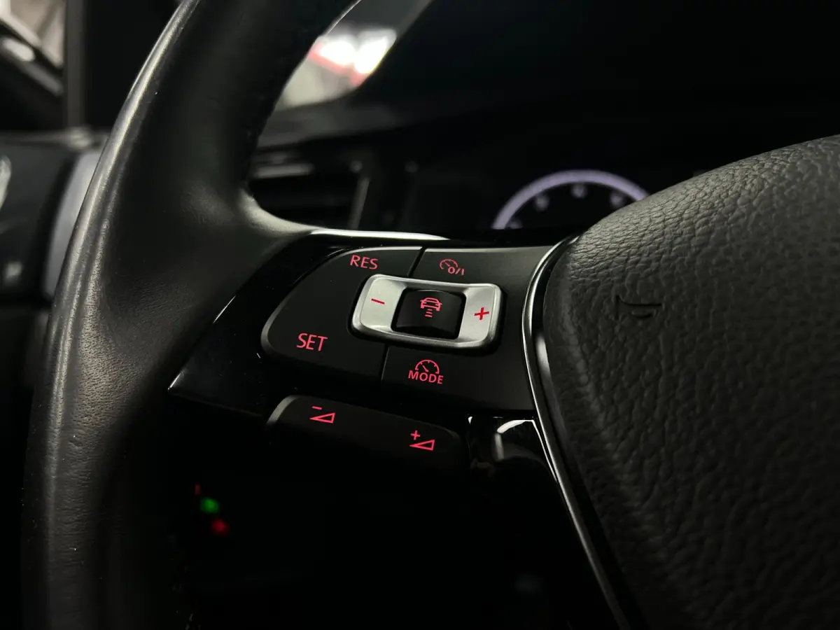 1.0 TSI Highline IQ | Clima | Carpay | ACC