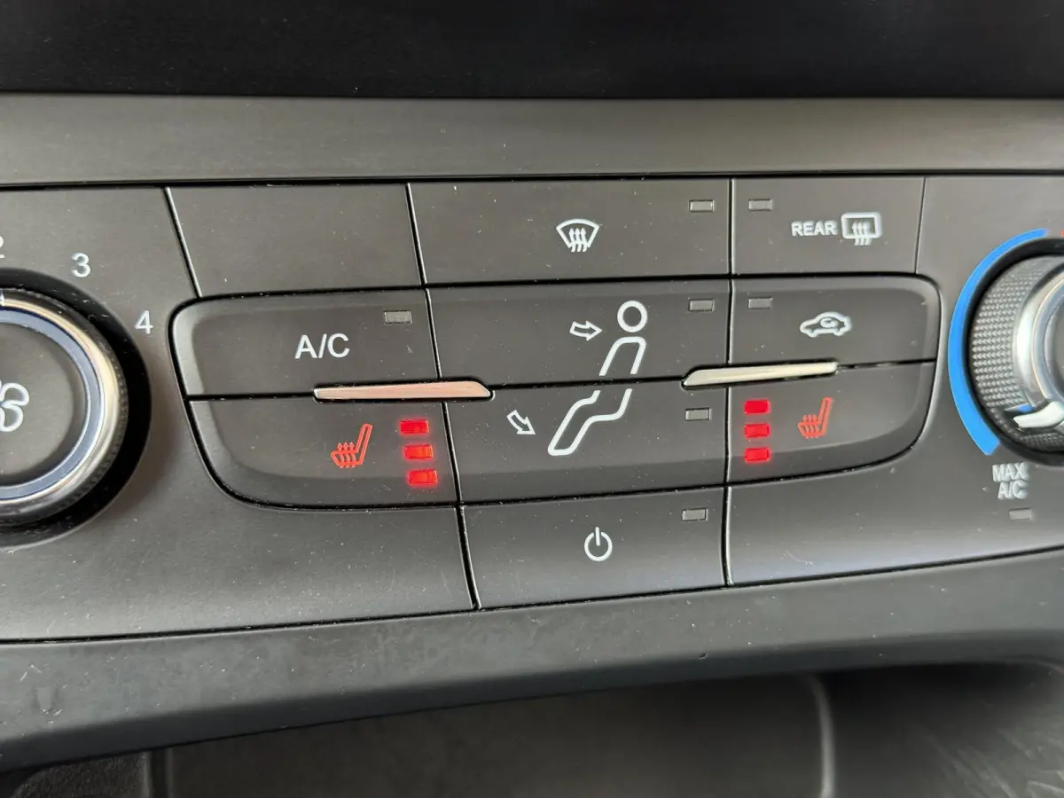 1.0 Titanium Edition 2e Eigenaar|Navi|Airco|Cruise|Stoelverw|Elek Ramen|PDC|Nieuwe APK bij aflevering