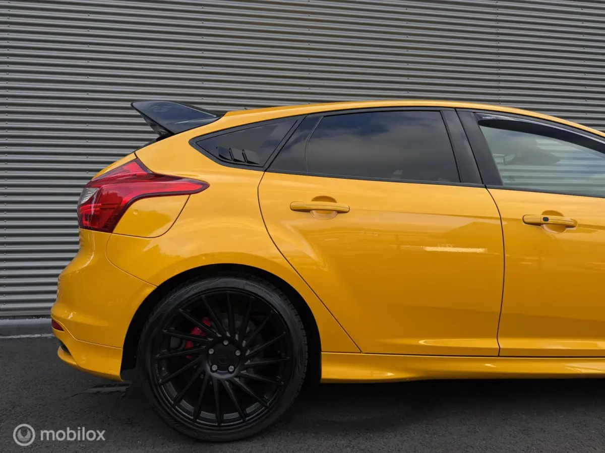2.0 EcoBoost ST-3 300PK | Mountune | Maxton | Sony | Blind spot | Recaro | Winterpack | Camera | Stoelverwarming | Bomvol!