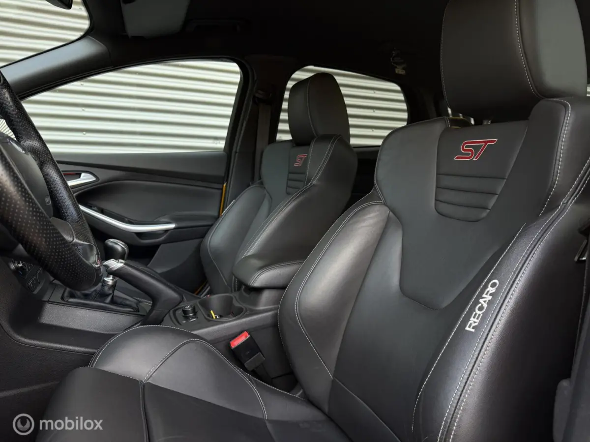2.0 EcoBoost ST-3 300PK | Mountune | Maxton | Sony | Blind spot | Recaro | Winterpack | Camera | Stoelverwarming | Bomvol!