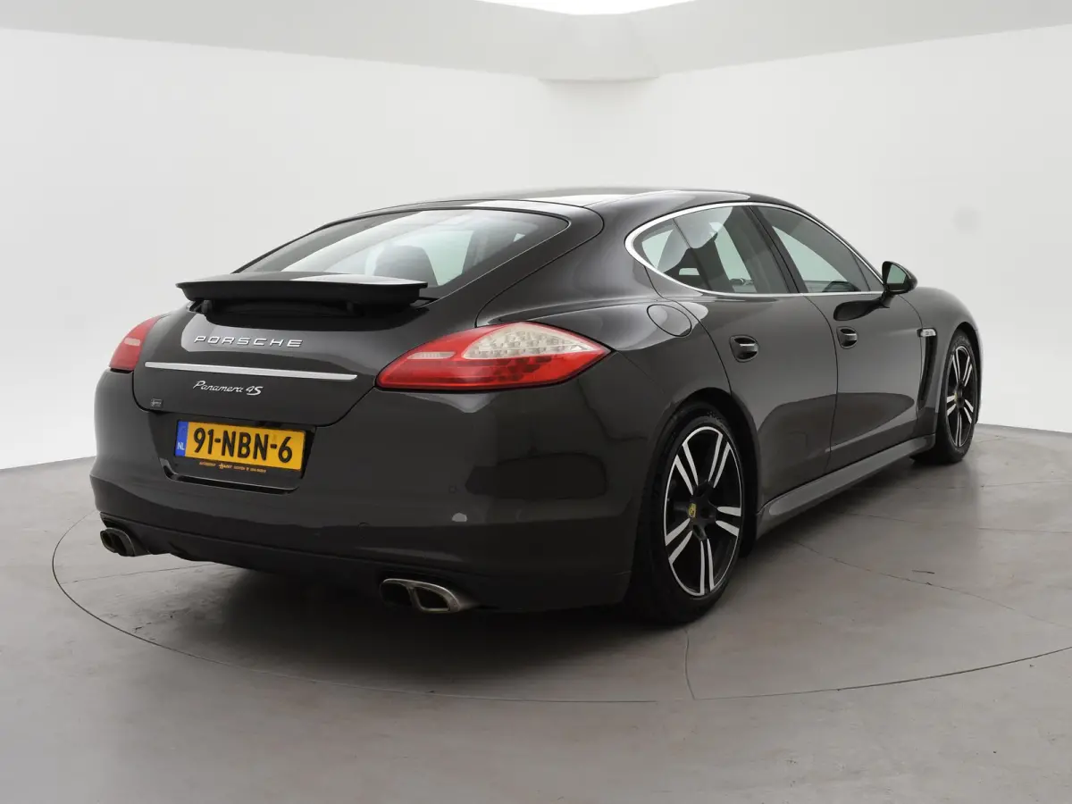 4.8 4S 400 PK AUT. *NIEUWE PDK* 4WD + CARPLAY | SPORT CHRONO PLUS | CAMERA | STOELVERW. V+A | ORIG. NL