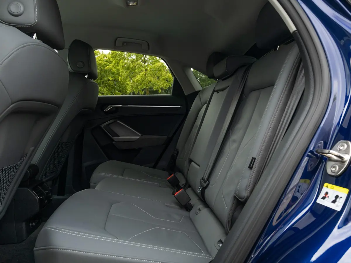 35 TFSI Design Selection|Keyless|20inch|1e eig