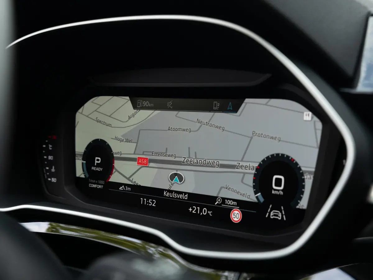 35 TFSI Design Selection|Keyless|20inch|1e eig