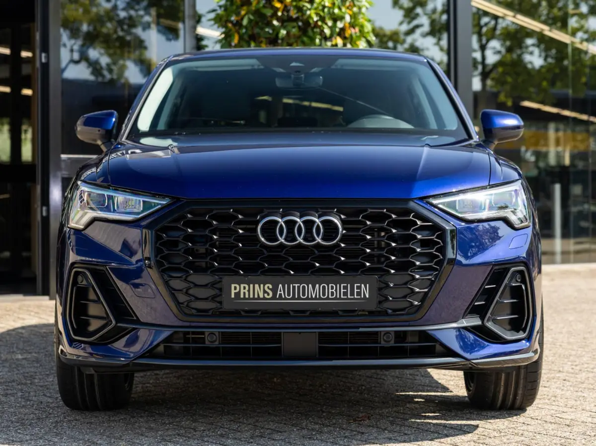 35 TFSI Design Selection|Keyless|20inch|1e eig