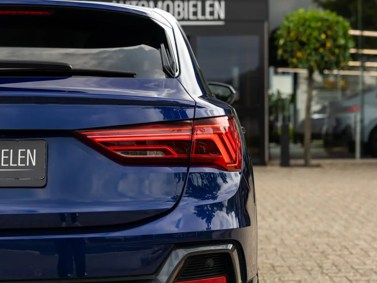35 TFSI Design Selection|Keyless|20inch|1e eig