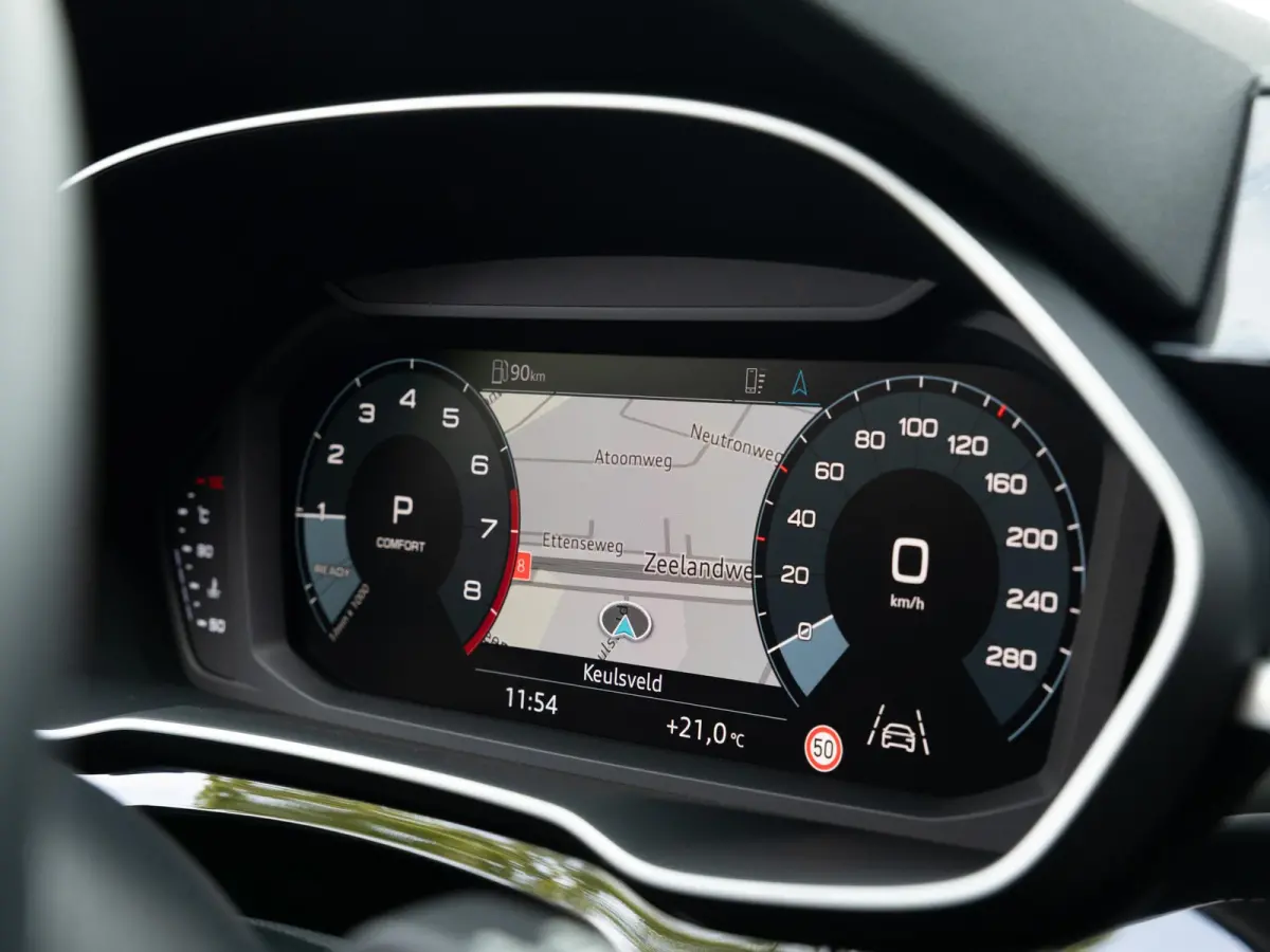 35 TFSI Design Selection|Keyless|20inch|1e eig