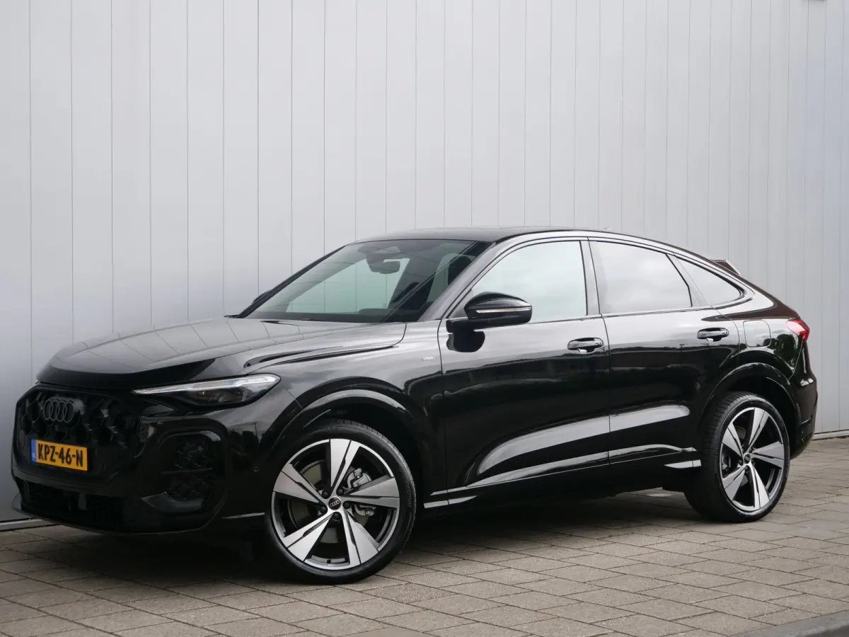 2.0 TFSI 299Pk e-hybrid quattro S edition Apple Carplay / Pano-dak / Adaptive Cruise / 360 Camera
